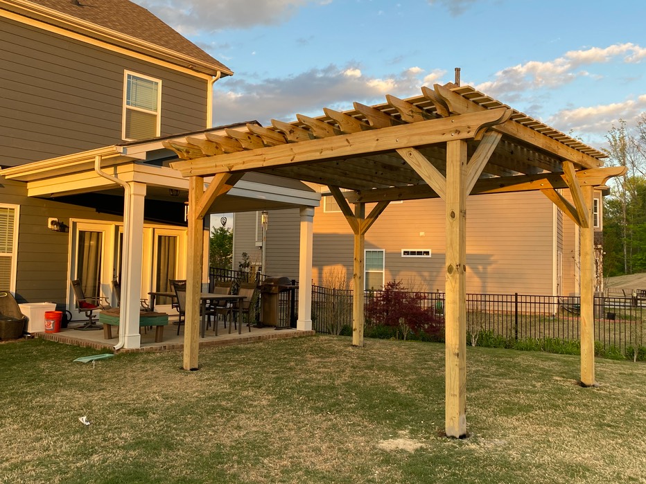 Blume - Pergola In The Pavers #3