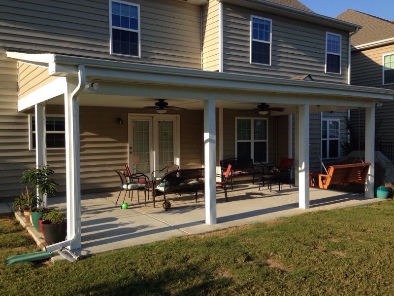 Brookedale Commons - Covered porch (2)