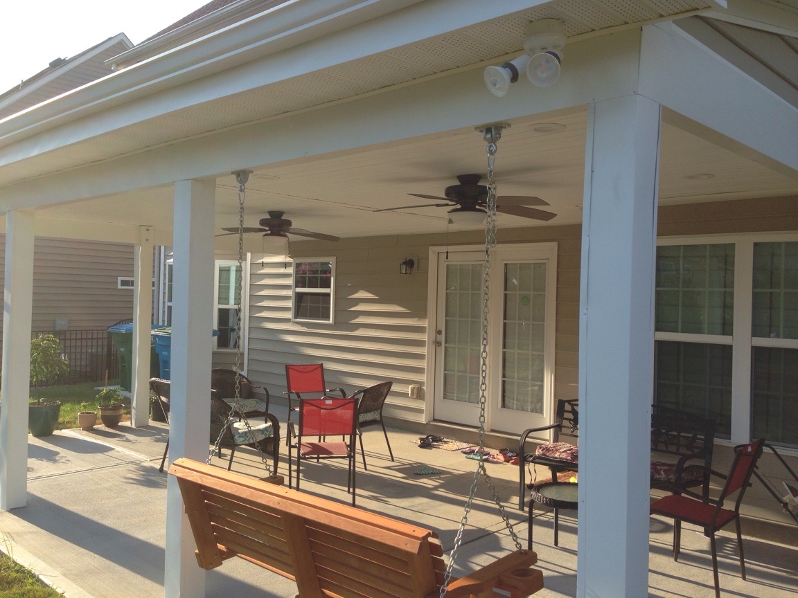 Brookedale Commons - Covered porch (4)